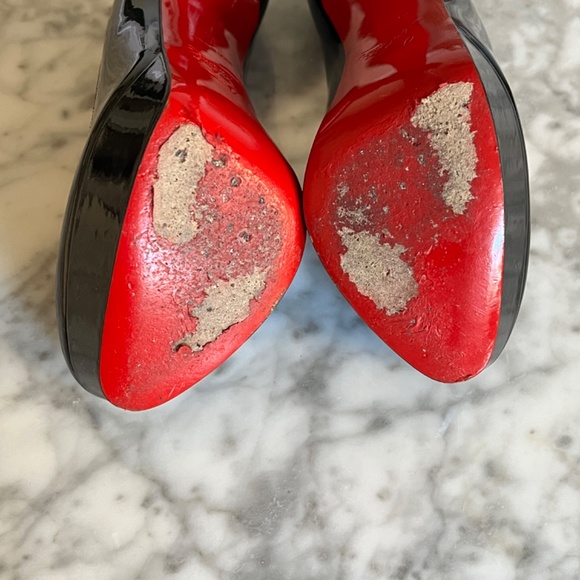 LOUBOUTINS SIZE 37 - Picture 5 of 5